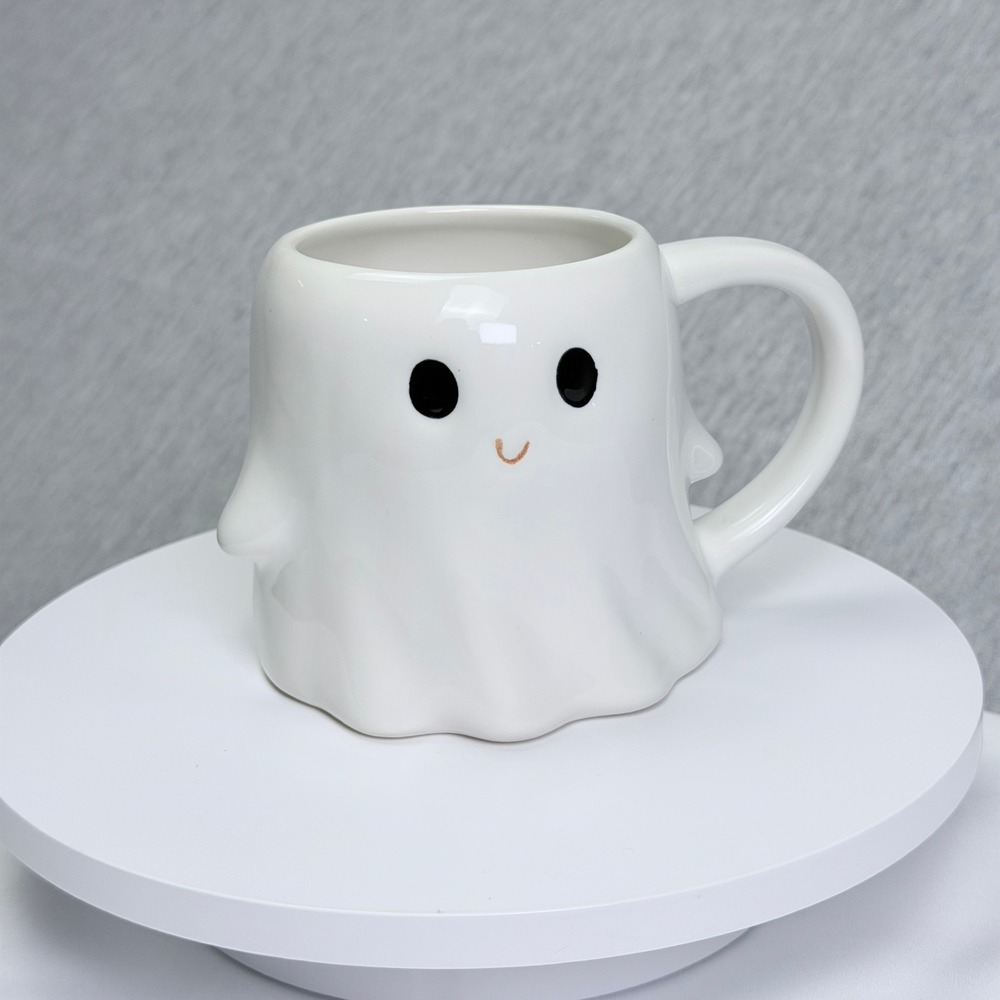 Hyde and EEK Boutique Ghost Coffee Mug White Stoneware Halloween Smiling Face